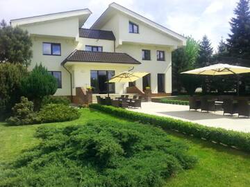 Фотографии Отель Astoria Bed & Breakfast г. Сважендз (Польша) №1 Фото Отель Astoria Bed & Breakfast г. Сважендз 1