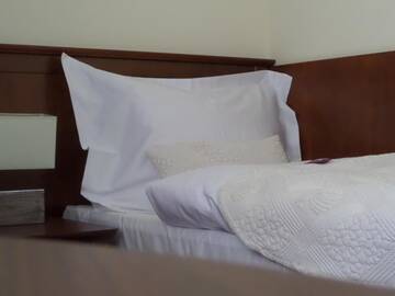 Фото номера Одноместный номер Отель Astoria Bed &amp; Breakfast г. Сважендз 4