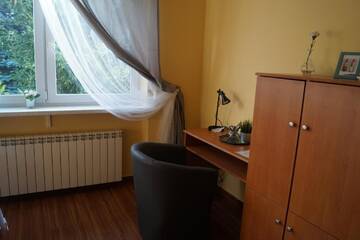 Фото номера Небольшой двухместный номер с 1 кроватью Хостелы Pokoje pod świerkiem- Rehasol Clinic г. Сважендз 10
