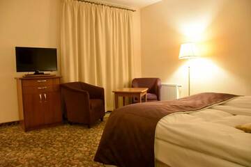 Фото номера Апартаменты Отель Hotel Amaryllis г. Сважендз 11